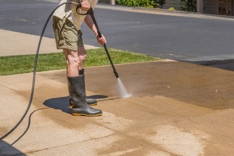 How Do You Clean Oil From A Driveway